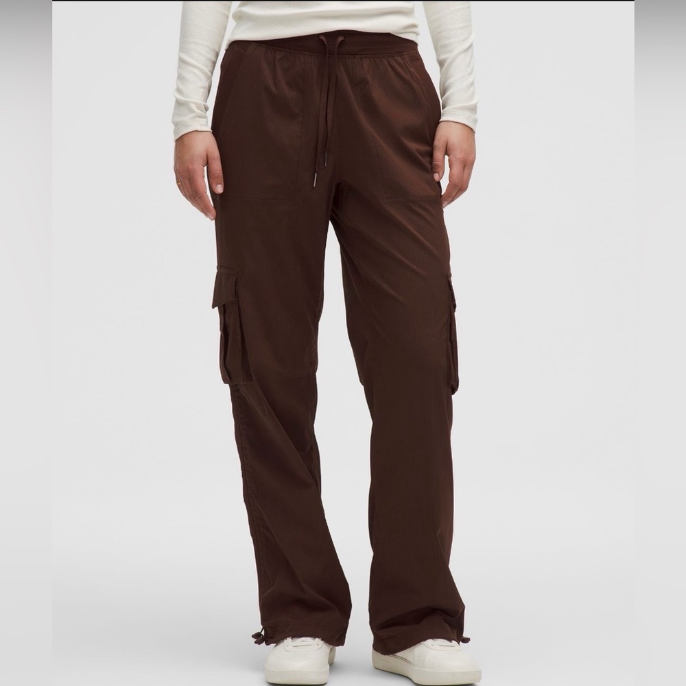 Lululemon Dance Studio Relaxed Fit Mid Rise Cargo Pants- Brown- Size M